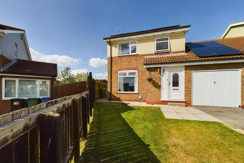 3 bedroom link detached house for sale, East Carr, Scarborough YO11