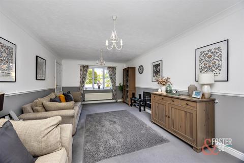 4 bedroom detached house for sale, Mallard Way, Henfield