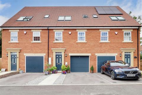 4 bedroom townhouse for sale, Harrison Croft, Gilberdyke