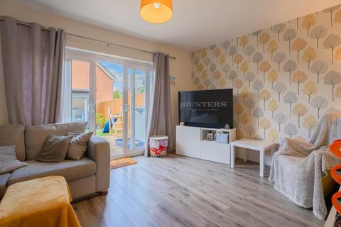 3 bedroom townhouse for sale, Bankfield Road, Bilston