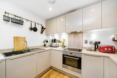 3 bedroom apartment for sale, Schreiber Grange, Hertfordshire WD17