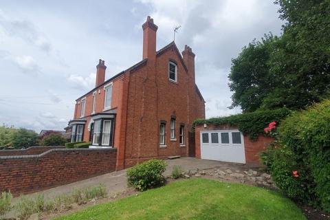 4 bedroom semi-detached house for sale, 330 Wolverhampton Road West, Willenhall, West Midlands, WV13 2RN