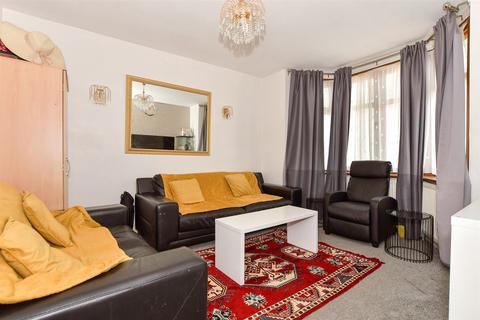 3 bedroom terraced house for sale, Wellington Road, London