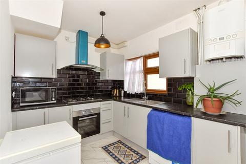 3 bedroom terraced house for sale, Wellington Road, London