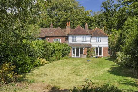 4 bedroom semi-detached house for sale, Post Office Cottage, Lees Court Road, Sheldwich