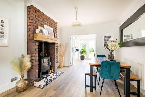 195 North Road, Yate, Bristol, BS37 7LG