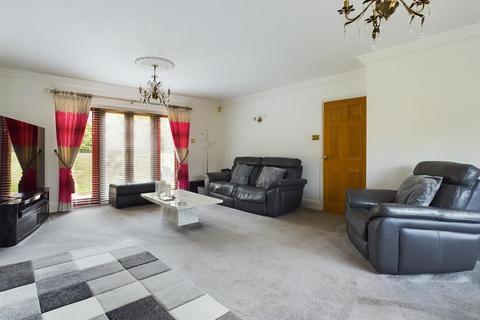 4 bedroom detached house for sale, The Close, Enville