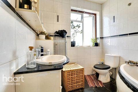 undefined, Windermere Road, Southall