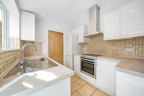 30 Windsor Road, Kingston Upon Thames, KT2 5EY