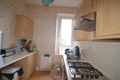 1 bedroom flat to rent, Merchiston Grove, Edinburgh, EH11