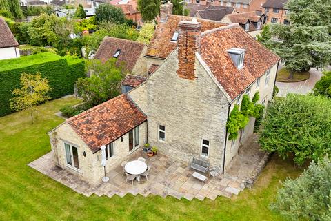 6 bedroom detached house for sale, Launton, Oxfordshire