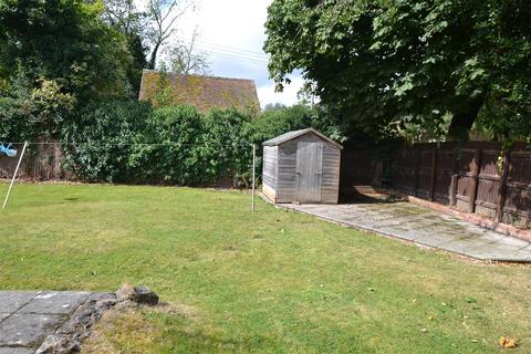 4 bedroom detached bungalow for sale, Church Road, Eardisland