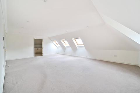 2 bedroom penthouse for sale, White Lion Gate, Cobham, KT11