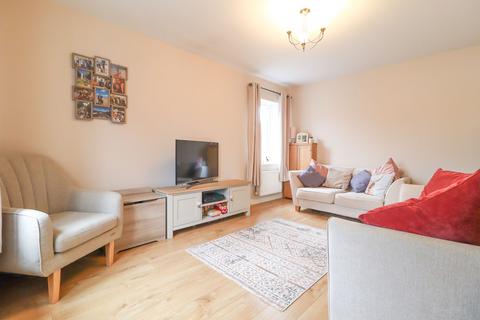 3 bedroom end of terrace house for sale, Highland Drive, Loughborough, LE11