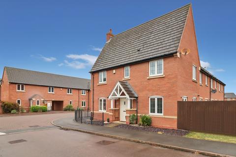 3 bedroom end of terrace house for sale, Highland Drive, Loughborough, LE11