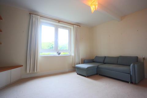 2 bedroom flat to rent, Hutchison Avenue, Chesser, Edinburgh, EH14