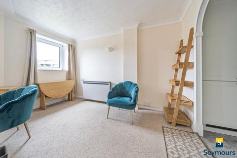 1 bedroom retirement property for sale, Denehyrst Court, Surrey GU1