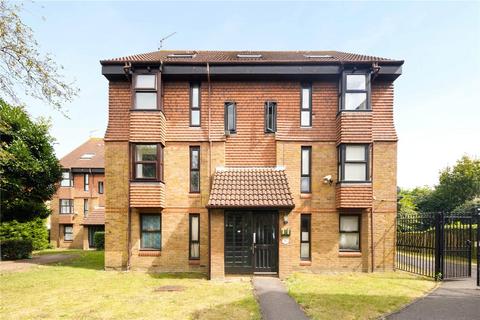 38 Coopers Close, London, E1 4BB