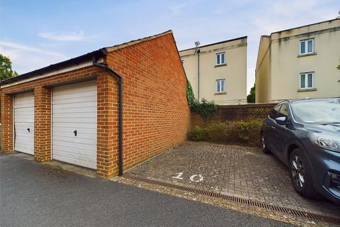 2 bedroom apartment for sale, Kempley Close, Cheltenham, Gloucestershire, GL52