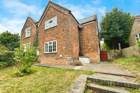 2 bedroom semi-detached house for sale, Melton Ross  DN38