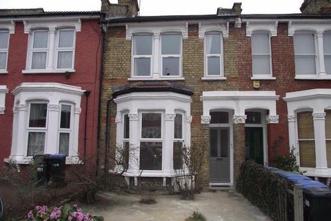 2 bedroom flat to rent, Upper Flat, Stonard Road, London, Greater London. N13