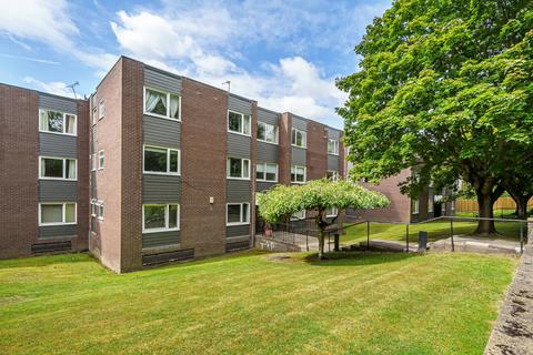 2 bedroom flat for sale, Woodville Court, Leeds, West Yorkshire, LS8