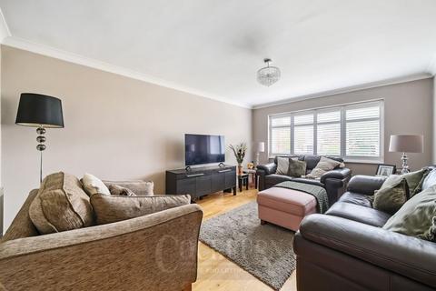 28 Carters Hill Close, London, SE9 4RS