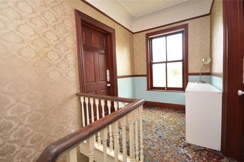 165 Beeston Road, Leeds, LS11 6AW