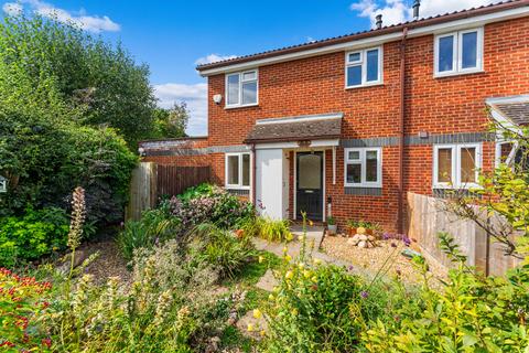 1 bedroom end of terrace house for sale, Cotswold Way, Worcester Park KT4