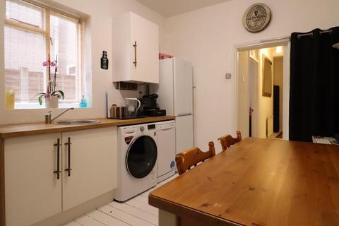 119 High Street, Shoeburyness, Southend-on-sea, SS3 9AU