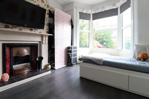 119 High Street, Shoeburyness, Southend-on-sea, SS3 9AU