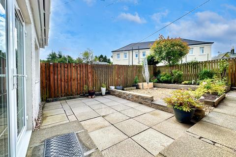 15 Mayfield Crescent, Howwood, Johnstone, PA9 1BL
