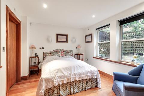2 bedroom apartment to rent, Post Office Square, London Road, Tunbridge Wells, Kent, TN1