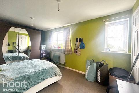2 Aberdare Close, Ipswich, IP2 8LZ
