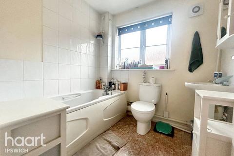 2 Aberdare Close, Ipswich, IP2 8LZ