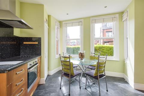 4 bedroom end of terrace house for sale, Brocco Bank, Endcliffe S11