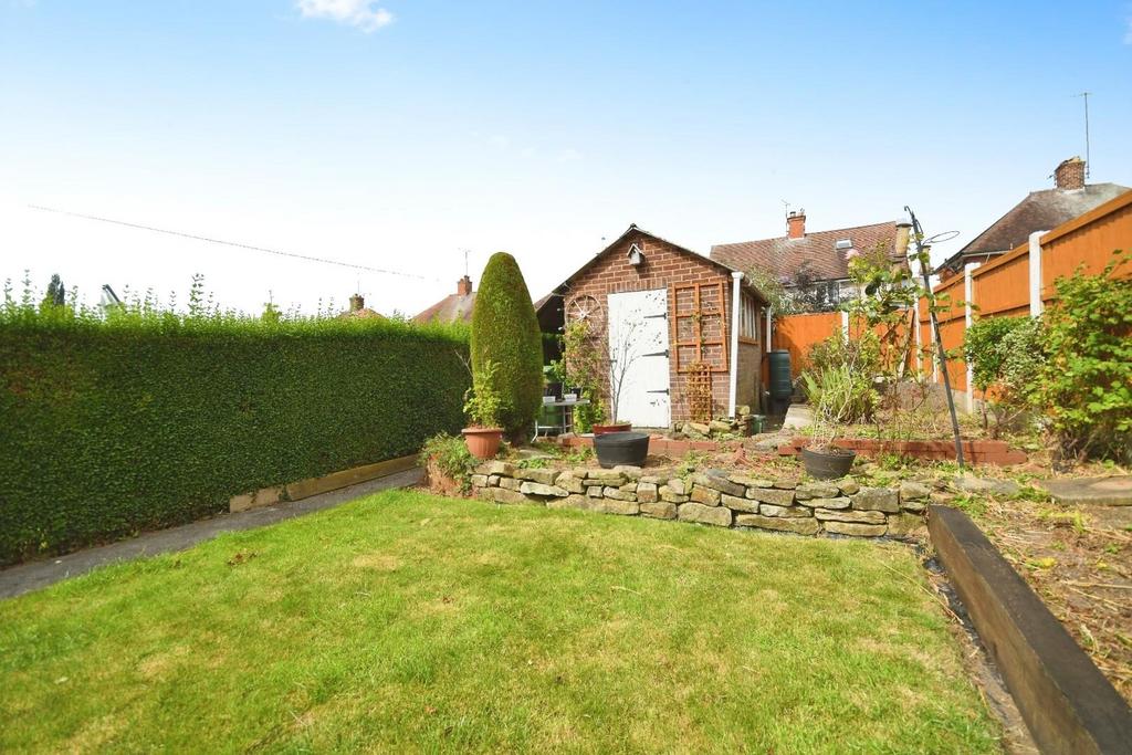 REAR GARDEN 03.jpg