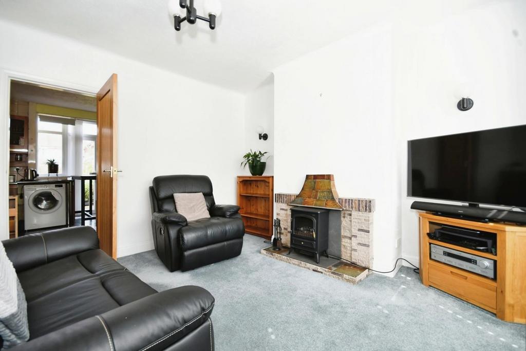 LOUNGE 02.jpg