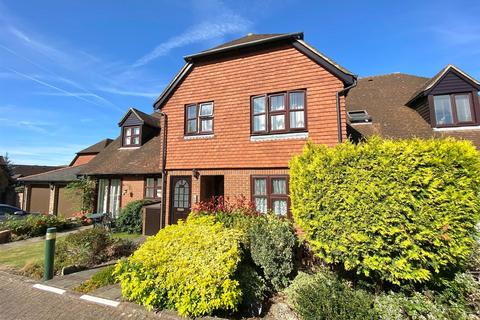 1 bedroom maisonette for sale, Courtyard Gardens, Wrotham, Sevenoaks