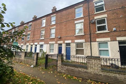 5 bedroom terraced house to rent, Nottingham NG7