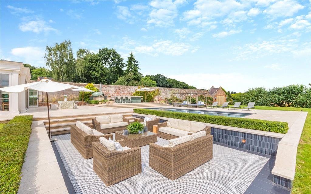 Sunken Terrace