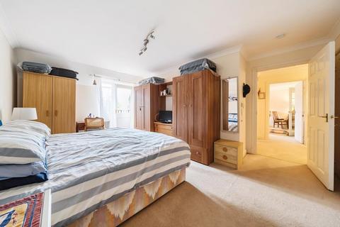 2 bedroom retirement property for sale, Sunningdale,  Berkshire,  SL5