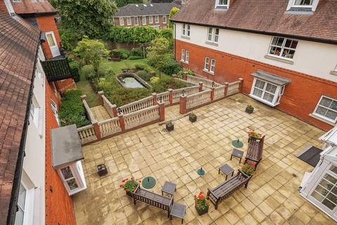 2 bedroom retirement property for sale, Sunningdale,  Berkshire,  SL5