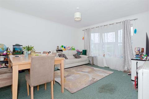 2 bedroom apartment for sale, Westlake Gardens, Worthing