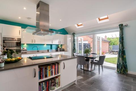 9 Barley Fields, Long Marston, Stratford-upon-avon, CV37 8SN