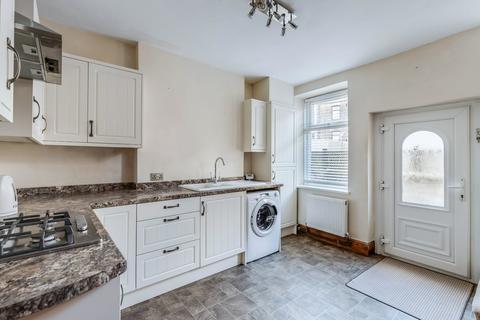 2 bedroom terraced house for sale, Market Street, Barnoldswick, Lancashire, BB18