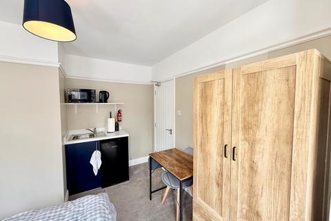 undefined, Ipswich IP4