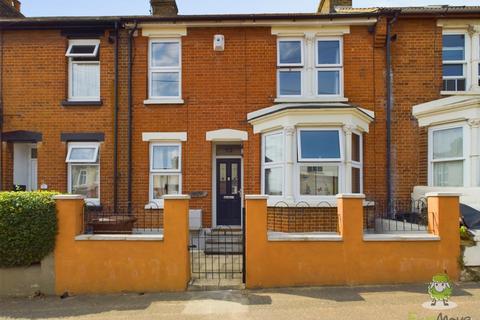 3 bedroom terraced house for sale, Maple Avenue, Gillingham, Kent, ME7