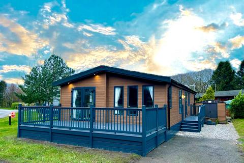 2 bedroom lodge for sale, York YO32