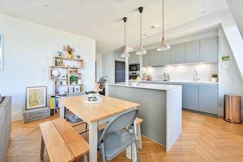 2 bedroom flat for sale, Ivor House, Acre Lane, Brixton, London, SW2